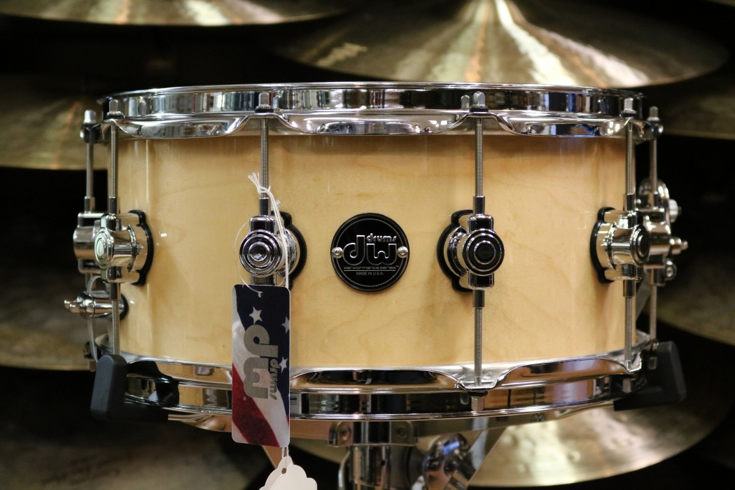 DW Performance Series Snare Drum 14 x 6.5 in Natural Lacquer 