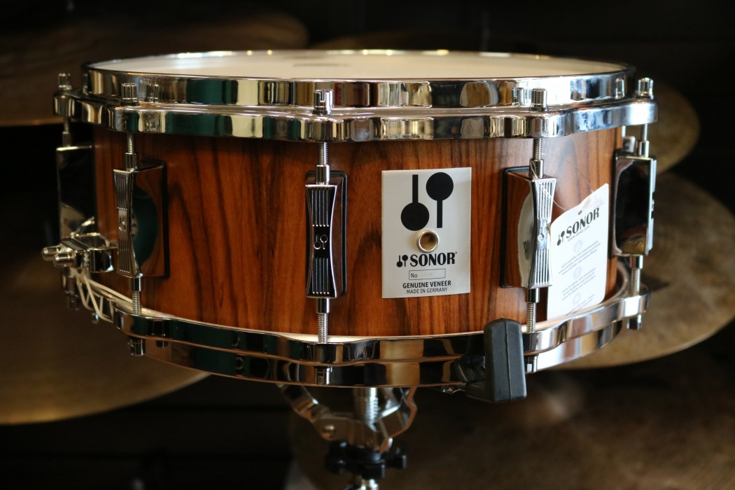 Sonor Phonic Re-Issue Snare drum - Inner/Outer Rosewood Veneer 14
