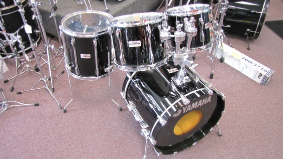 Yamaha Recording Custom 4 pc Shell Pack in Solid Black