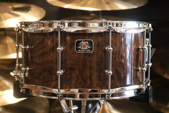 Ludwig 6.5X14 Universal Walnut Snare Drum Front