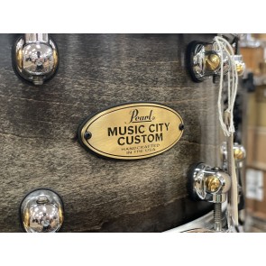 Pearl Music City Custom Single Ply Rock Maple 6.5X14 Snare Drum, Ebony Burst Satin