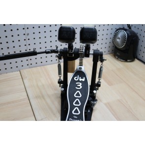 USED - DW DWCP3002 3000 Series Double Bass Drum Pedal