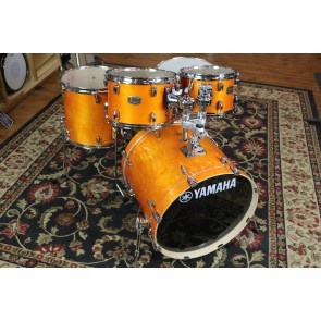 Yamaha SBP0F56W 5-Piece Stage Custom Birch Drum Set with Hardware