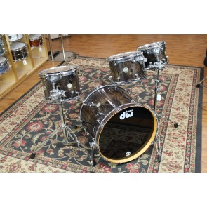 Used DW Collectors 10,12,14,22, Black Stain over Spider Pine, w/chrome mini lugs,tom stands included