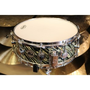 Used DW Super Solid 5.5x14 Snare Drum