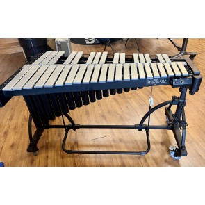 MAJESTIC 3.0 OCTAVE SILVER BAR ARTIST VIBRAPHONE - OMEA SHOW SPECIAL - CALL FOR SHIPPING QUOTES