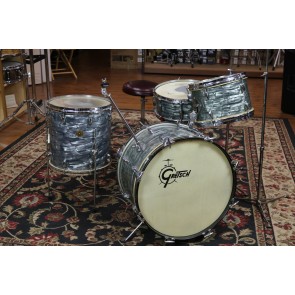 Vintage 1964 Gretsch Kit, 20, 12, 14, 5X14, w/hardware and cases, Sky Blue Pearl, VGC