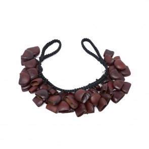 LP Bendo Nut Pod Waterfall Rattle